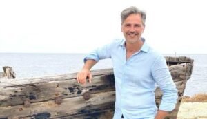 Beppe Convertini Azzurro Storie di Mare 6