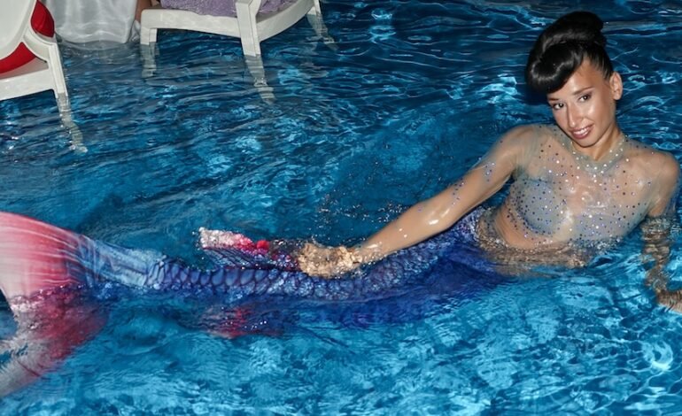 WHITE DINNER WATER SHOW EVA3000 ph Press