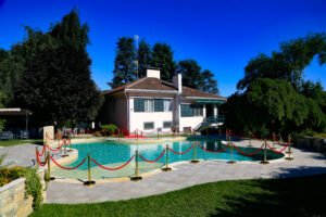 inaugurazione Villa Emerald