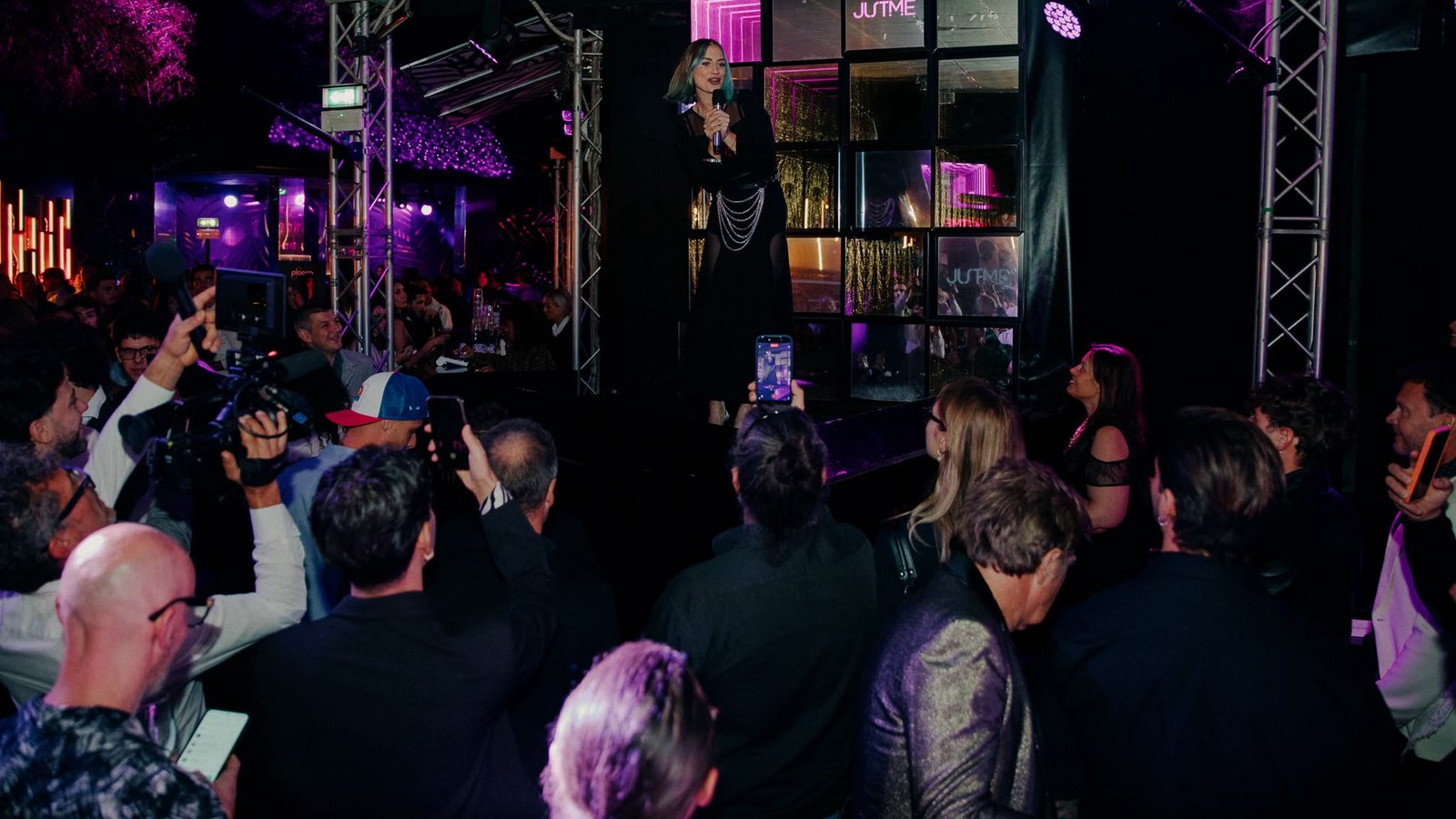 Al JustMe Milano Nikita presenta anche l’inedito “Hype”