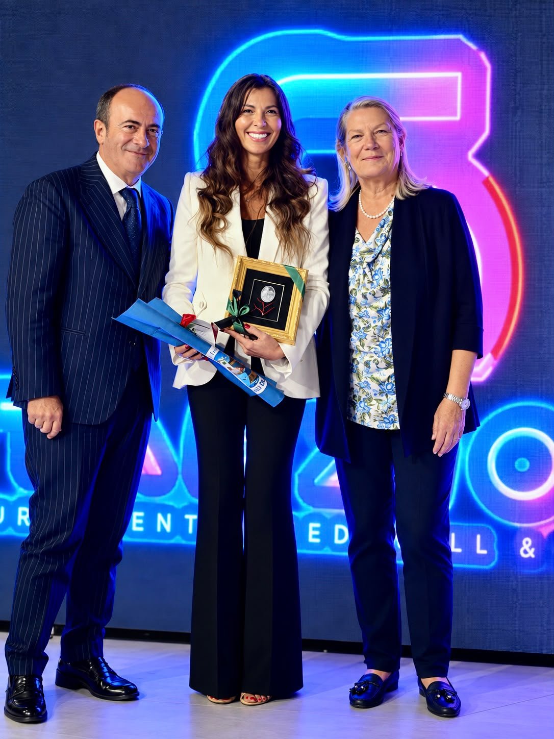 Claudia Conte premiata al Premio Fratelli De Filippo per cultura, comunicazione e impegno sociale